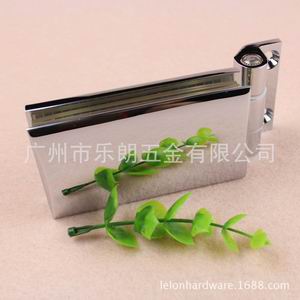 淋浴房隔断玻璃夹哪家好？