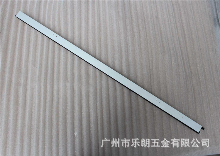 榴莲视频网站榴莲视频黄色网站RDA-31 门底防尘器
