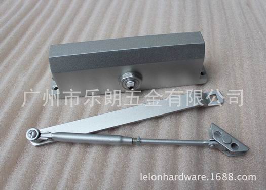 90度定位闭门器哪家好？